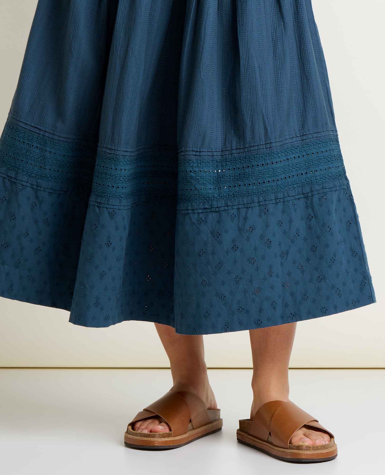 Airscape Midi Skirt - Image 3