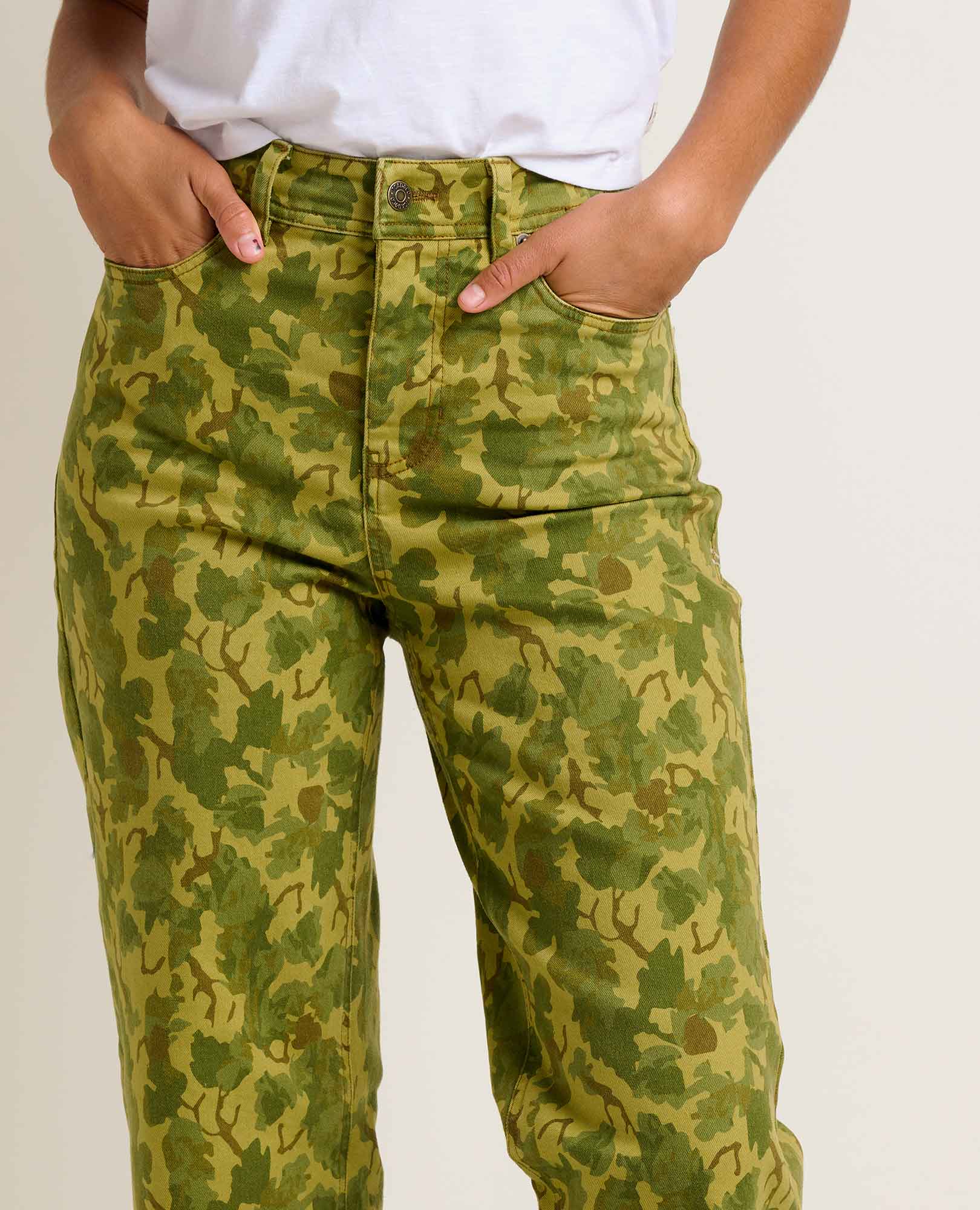 Women's Balsam Cutoff Jean - Image 3