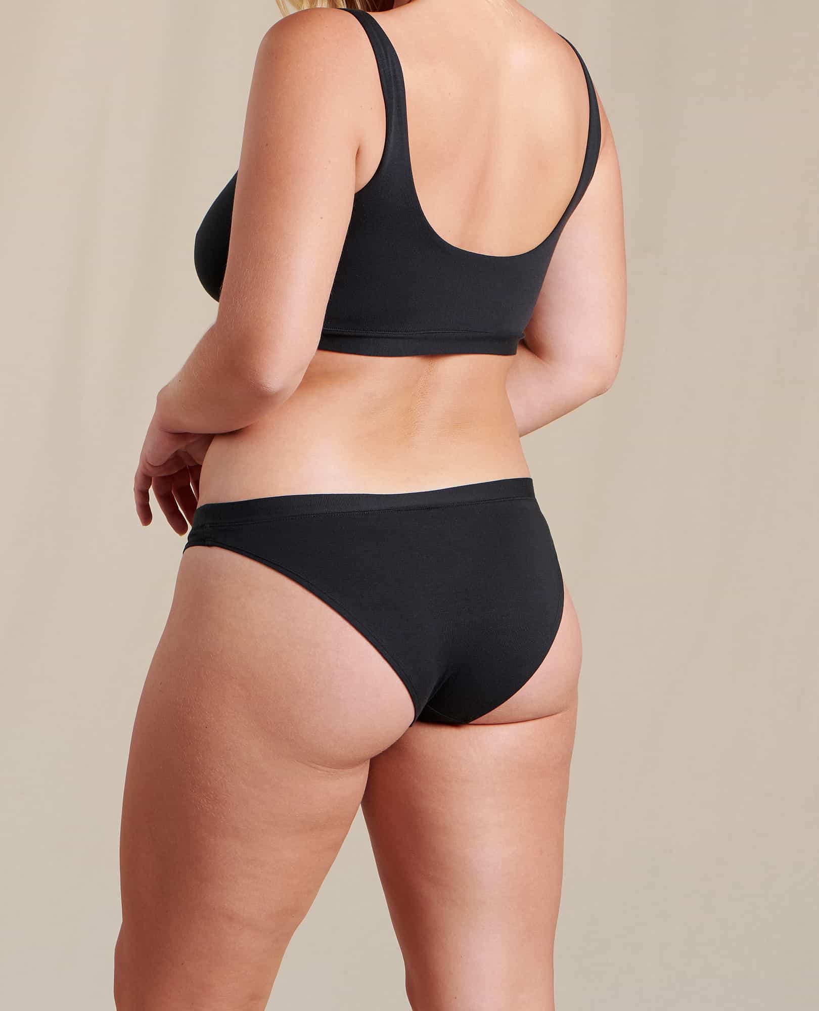 Bikini - Image 4