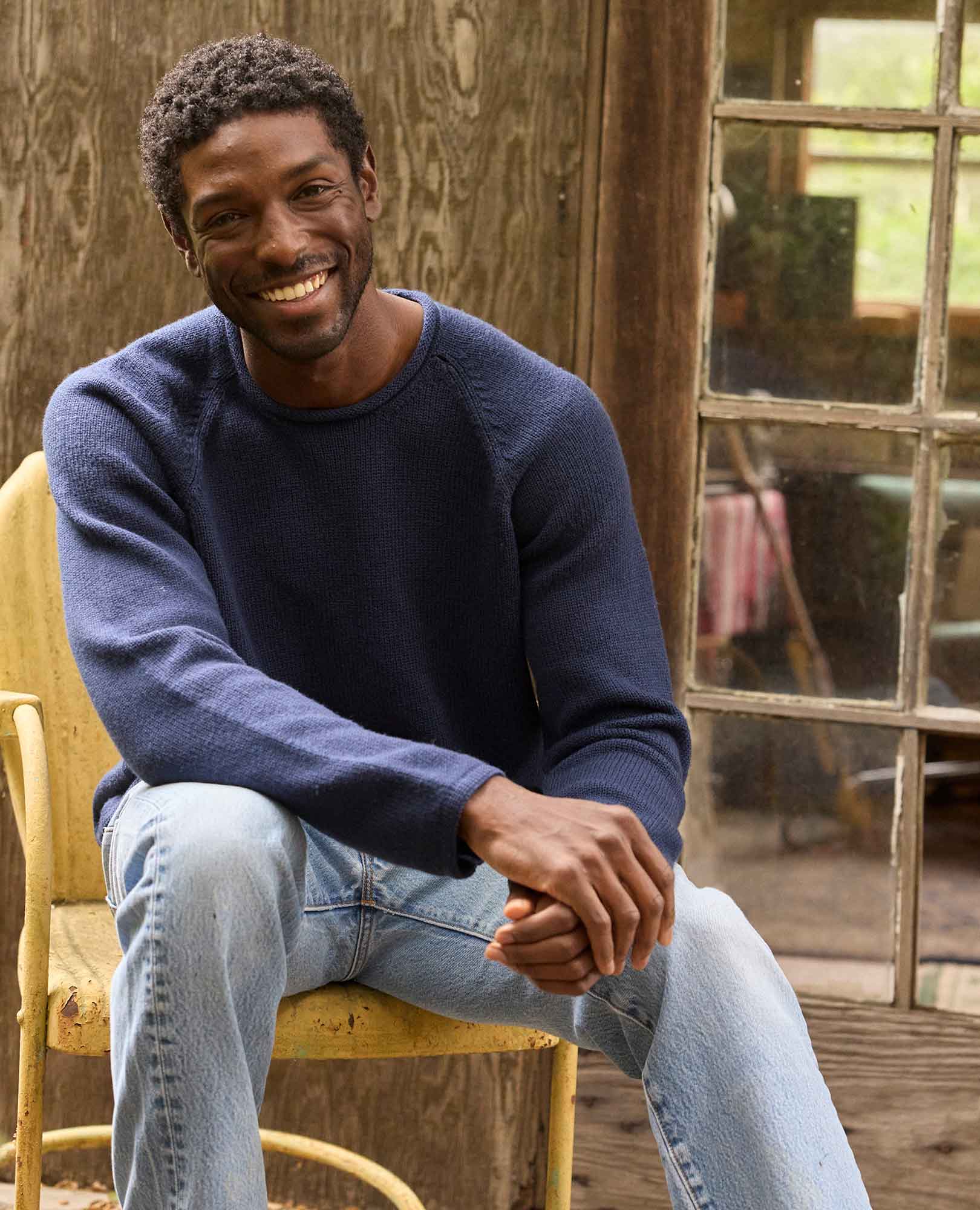 Men's Alpineglo Sweater - Image 6