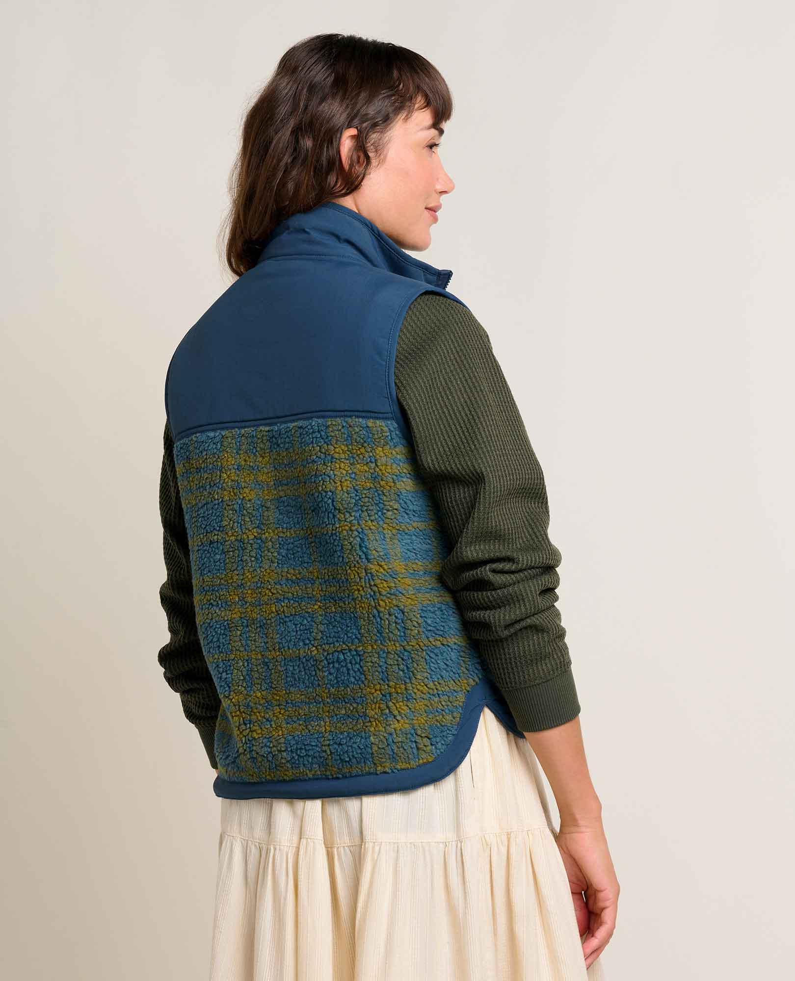 Women's Sespe Sherpa Vest - Image 2